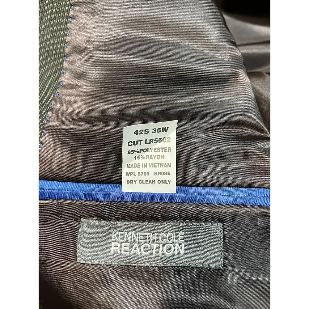 Kenneth Cole Reaction Suit 42S W35 Brown Pinstripe LR5502 20-312051 Slim NWT